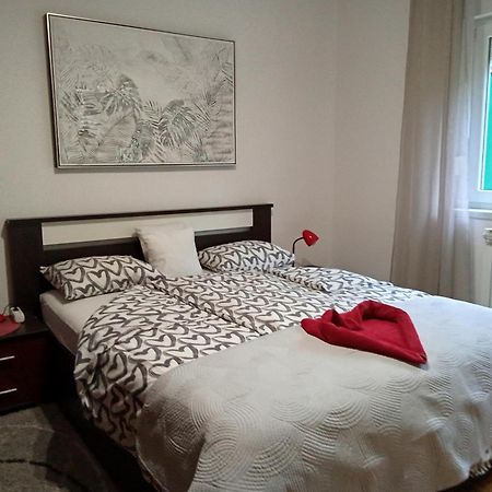 Apartman Malina Karlovac Exteriör bild