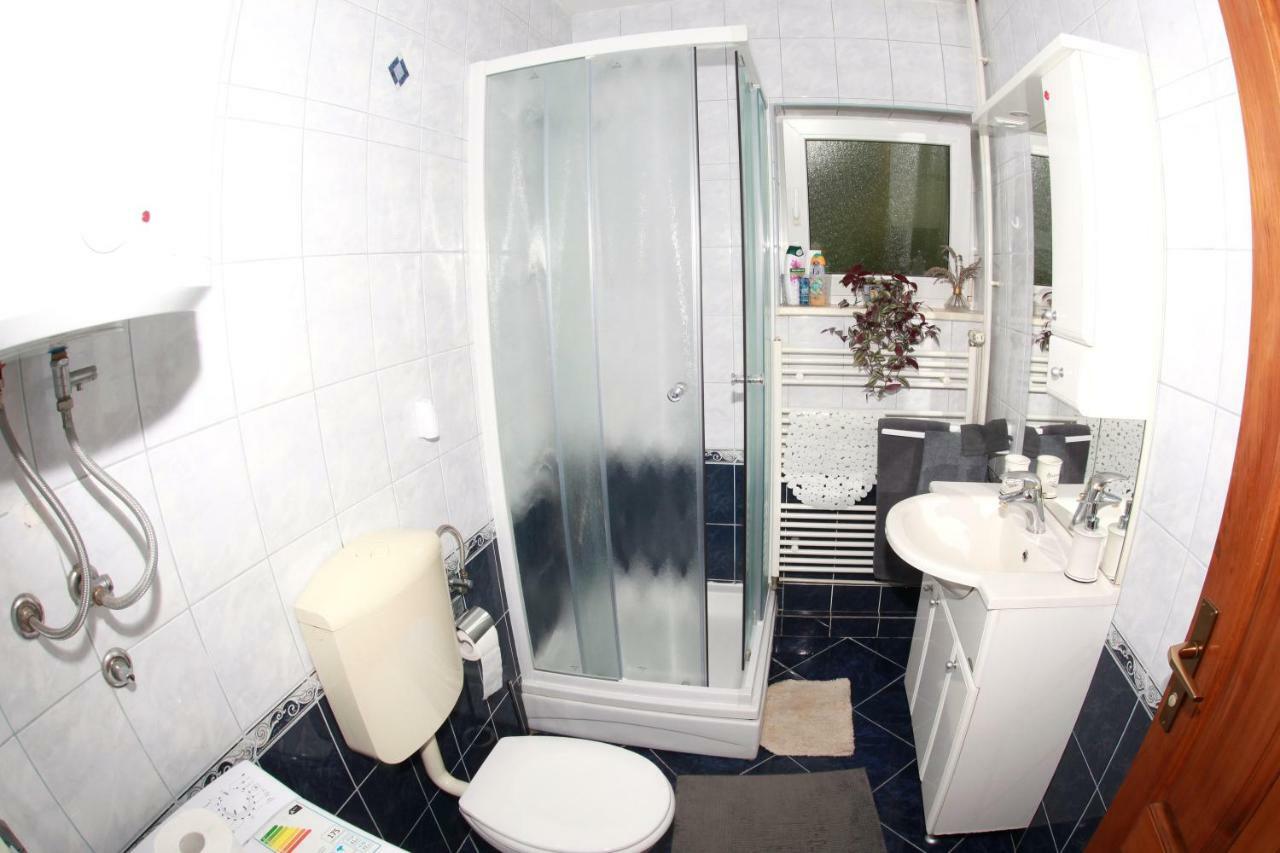 Apartman Malina Karlovac Exteriör bild