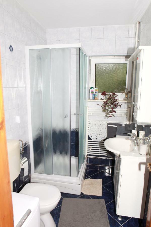 Apartman Malina Karlovac Exteriör bild